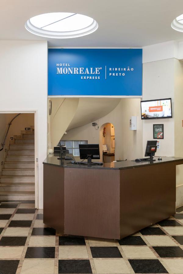 Готель Monreale Express Рібейран-Прету Екстер'єр фото